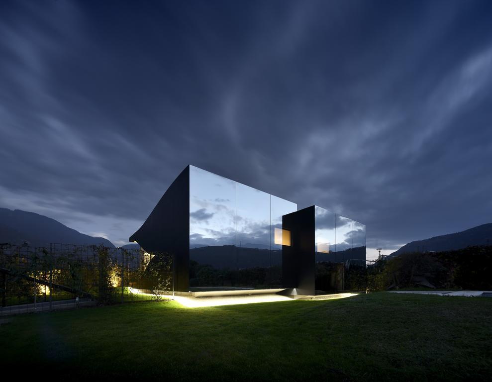 Mirror Houses Bolzano Exterior photo