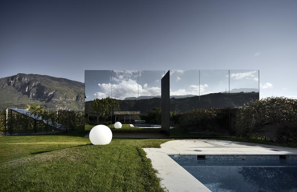 Mirror Houses Bolzano Exterior photo